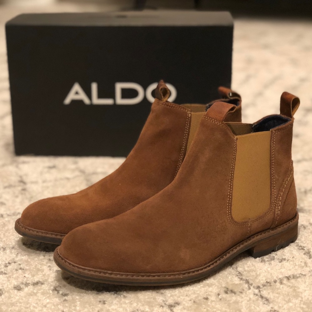 Men’s Aldo Chelsea Boots NEW!